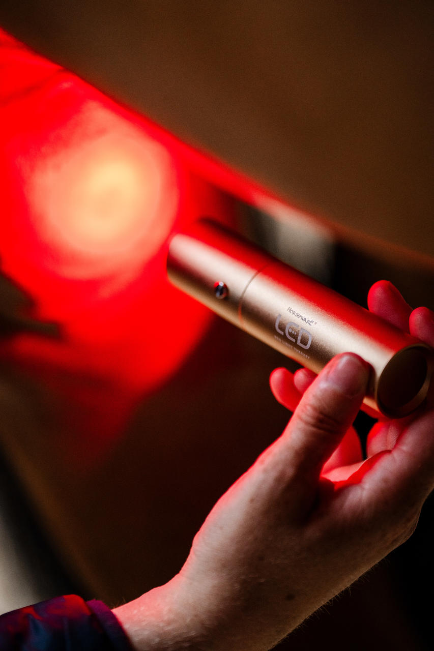 Horseware LED Red Light Therapy Wand